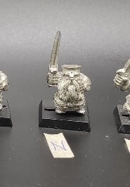(1) Long Beards Dwarfs Warhammer Fantasy Miniatures -1090-