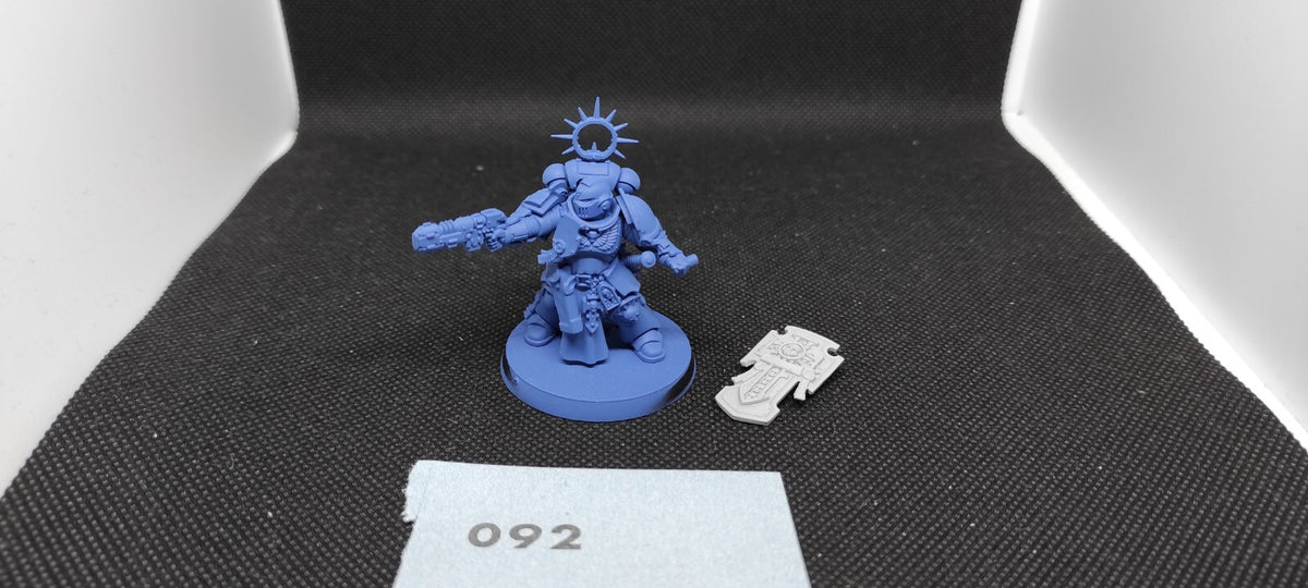 (1) Primaris Bladeguard Veteran Space Marines Warhammer 40k -2421-