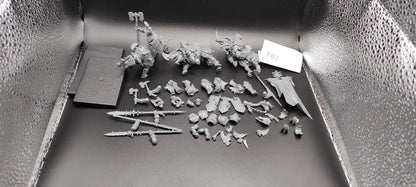 (3) Bloodcrusher of Khorne Daemons of Chaos Warhammer Fantasy Miniatures -2465-