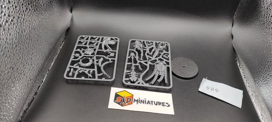 (1) Cryptek Necrons Warhammer 40k -1411-