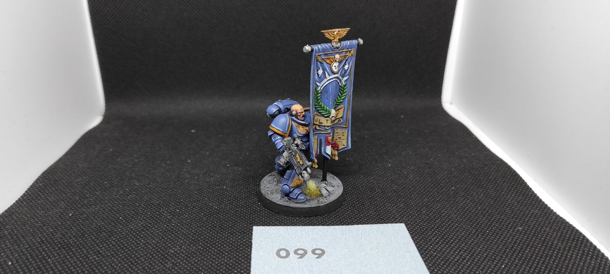 (1) Primaris Veteran Chapter Banner Standard Ultramarines Space Marines Warhammer 40k -2425-