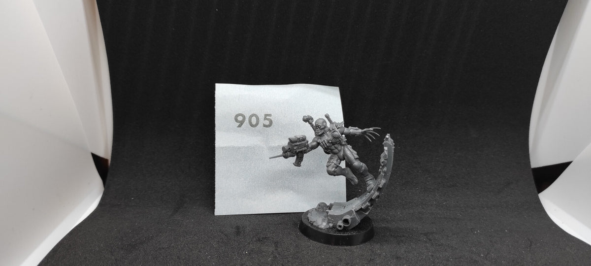(1) Eversor Assassin Imperial Agents Warhammer 40k -2256-