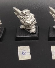 (1) Dwarf Clansmen Axe Warhammer Fantasy Miniatures -1101-