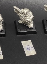 (1) Dwarf Clansmen Axe Warhammer Fantasy Miniatures -1101-
