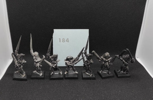 (7) Witches Metal OOP Dark Elves Warhammer Fantasy Miniatures -1676-