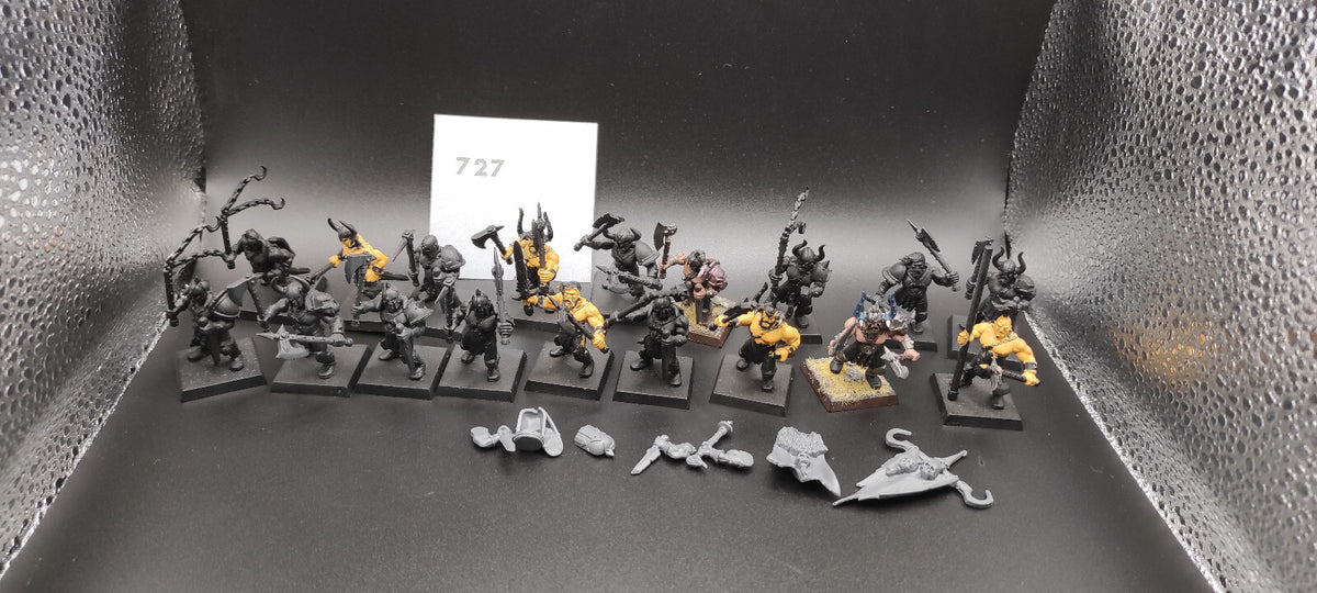 (18) Chaos Marauders Warriors of Chaos Warhammer Fantasy Miniatures -2478-