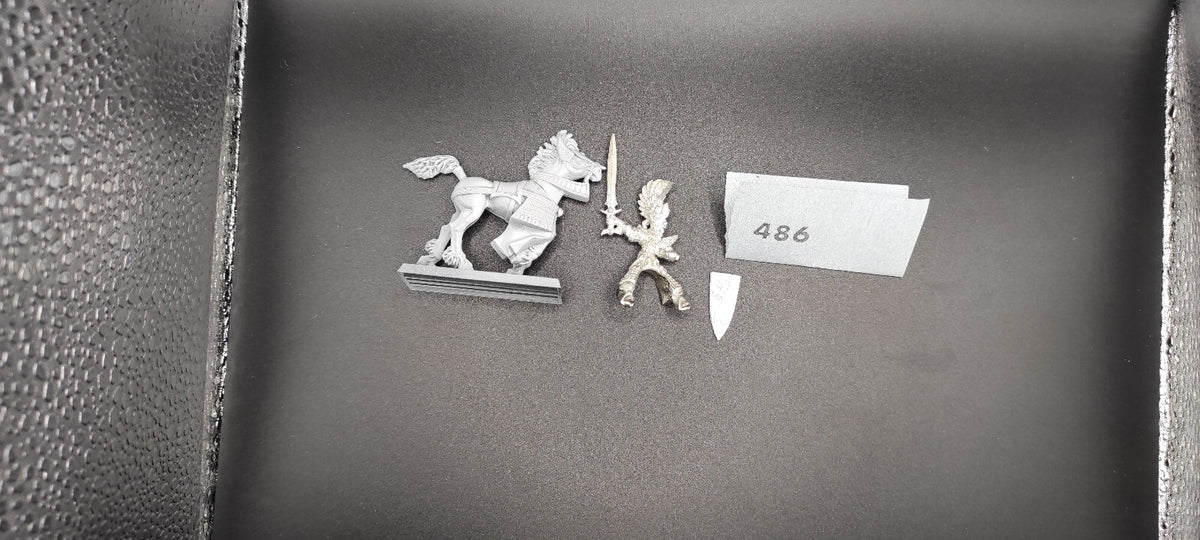 (1) Elven Lord Prince on Horse OOP High Elves Warhammer Fantasy Miniatures -2332-