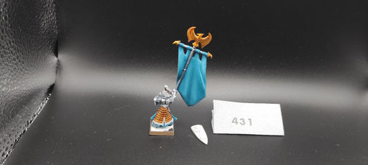 (1) Elven Prince Standard Bearer High Elves Warhammer Fantasy Miniatures -2333-