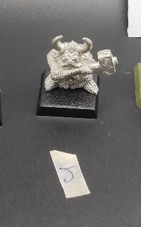 (1) Dwarf Clansmen Hammer Warhammer Fantasy Miniatures -1109-