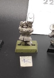 (1) Dwarf Clansmen Hammer Warhammer Fantasy Miniatures -1110-