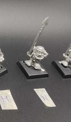 (1) Dwarf Clansmen Spear Warhammer Fantasy Miniatures -1113-
