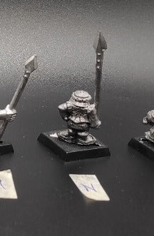 (1) Dwarf Clansmen Spear Warhammer Fantasy Miniatures -1113-