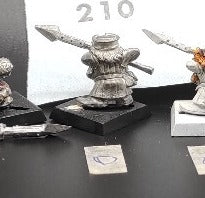 (1) Dwarf with Spear Warhammer Fantasy Miniatures -1119-
