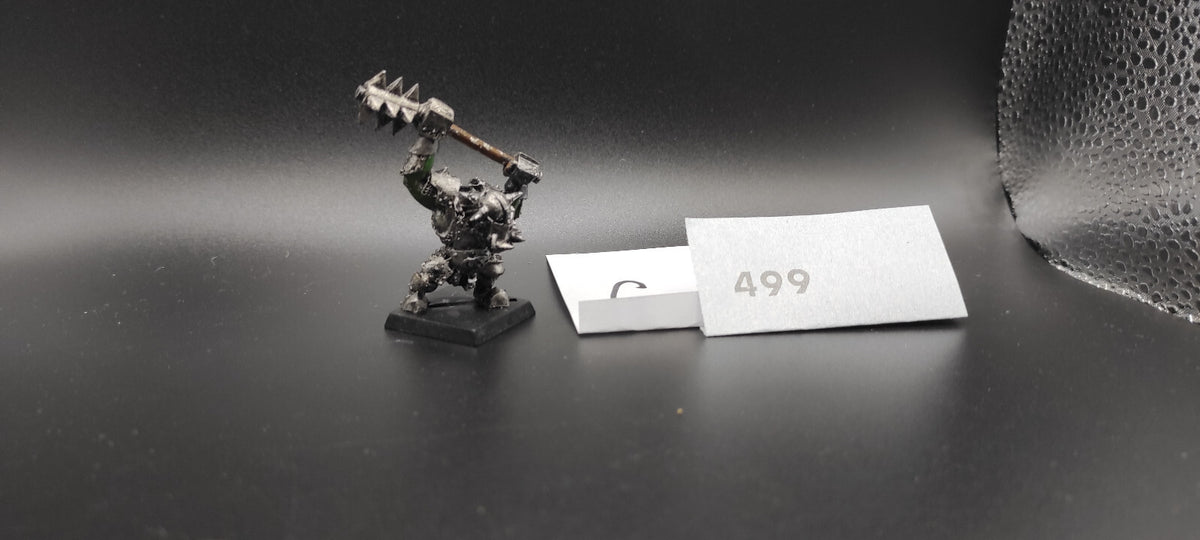 (1) Black Orc METAL Orcs & Goblins Warhammer Fantasy Miniatures -1595-