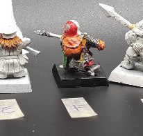 (1) Dwarf with Spear Warhammer Fantasy Miniatures -1121-