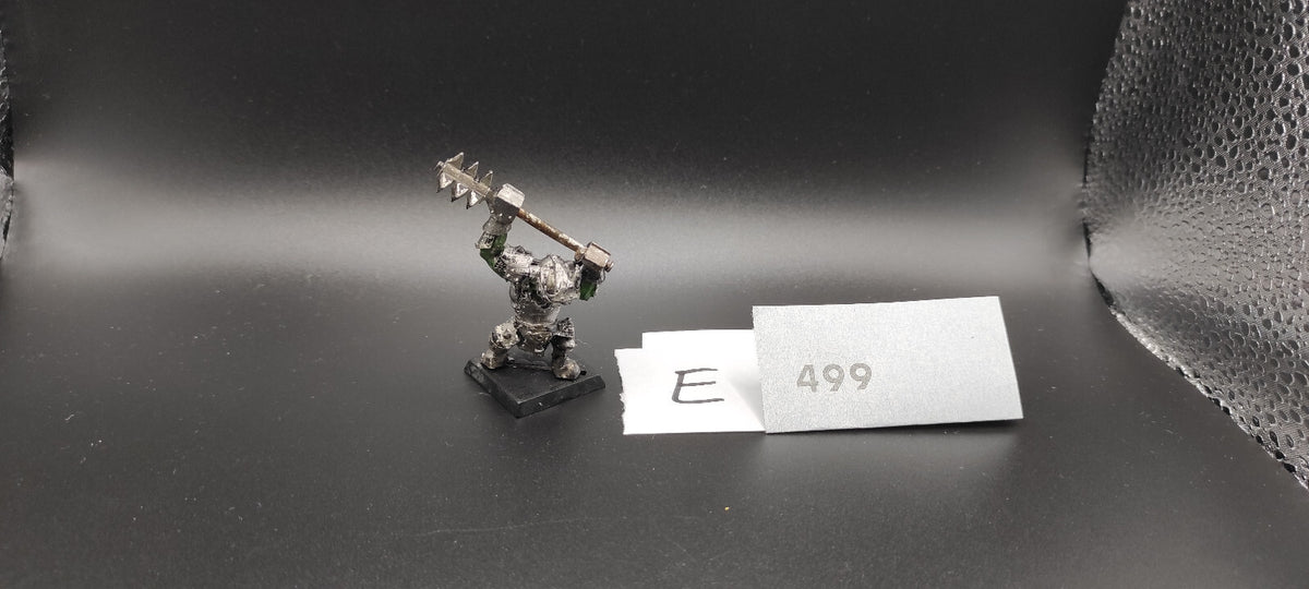(1) Black Orc METAL Orcs & Goblins Warhammer Fantasy Miniatures -1597-