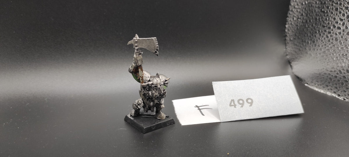 (1) Black Orc METAL Orcs & Goblins Warhammer Fantasy Miniatures -1598-