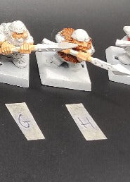 (1) Dwarf with Spear Warhammer Fantasy Miniatures -1123-