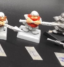 (1) Dwarf with Spear Warhammer Fantasy Miniatures -1124-