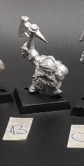 (1) Dwarf Iron Breakers Warhammer Fantasy Miniatures -1134-