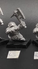 (1) Dwarf Iron Breakers Warhammer Fantasy Miniatures -1135-