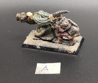 (1) Warpfire Thrower Metal OOP Skaven Warhammer Fantasy Miniatures -1493-