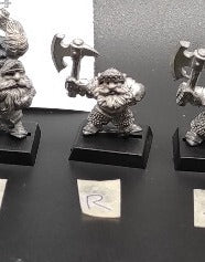 (1) Dwarf Iron Breakers Warhammer Fantasy Miniatures -1150-