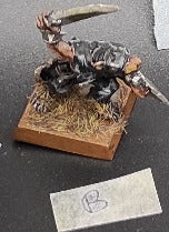 (1) Gutter Runners Metal Skaven Warhammer Fantasy Miniatures -1519-