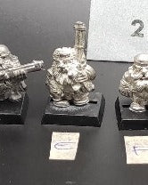 (1) Dwarf Thunderers Warhammer Fantasy Miniatures -1182-