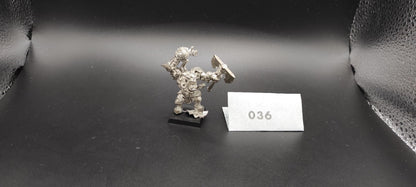 (1) Grimgor Ironhide Black Orc Warboss Orcs & Goblins Warhammer Fantasy Miniatures -1649-