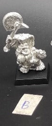 (1) Dwarf Giant Slayer Warhammer Fantasy Miniatures -1212-