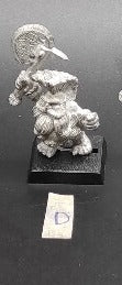(1) Dwarf Giant Slayer Warhammer Fantasy Miniatures -1214-