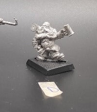 (1) Dwarf Drunken Warhammer Fantasy Miniatures -1251-