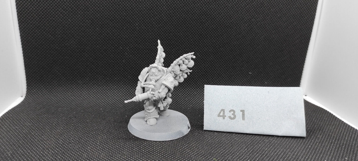 foul blighspawn A + Biologus putrifier E -reserved-