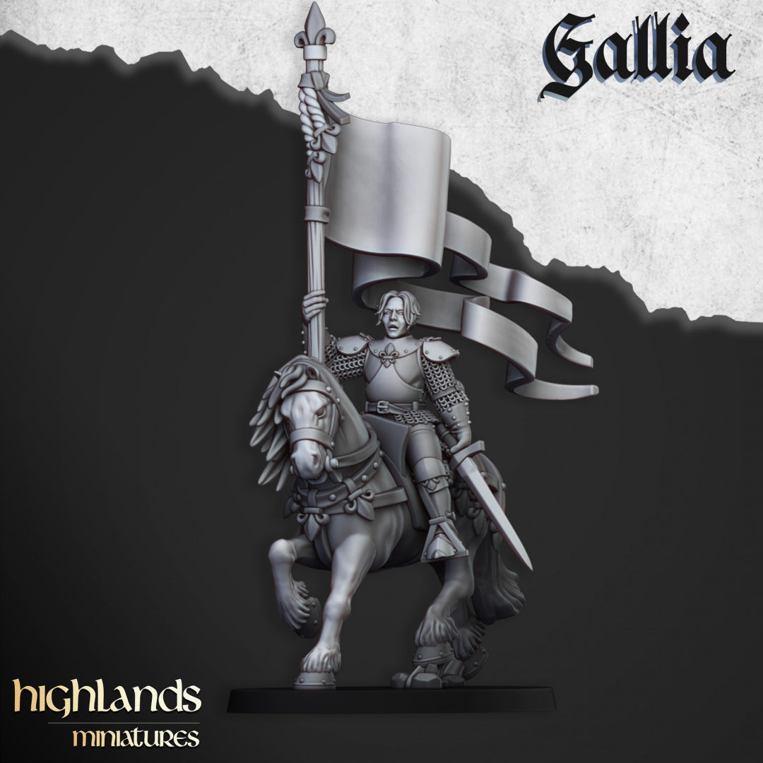 Baroness of Gallia on Horse - Highlands Miniatures (1)