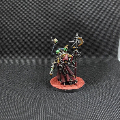 (1) Adeptus Mechanicus Tech-Priest Dominus PAINTED Warhammer 40k -1960-