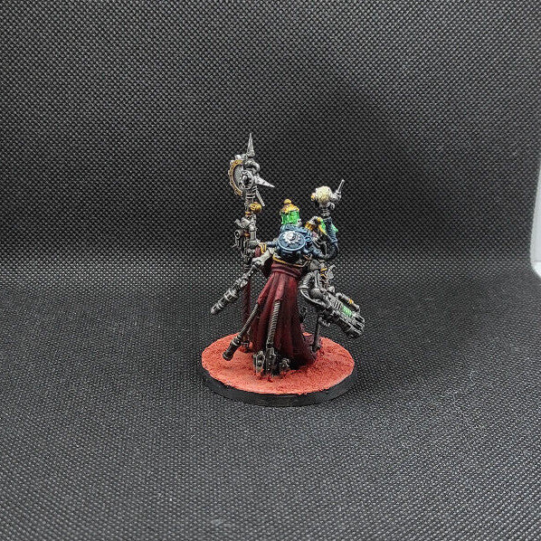 (1) Adeptus Mechanicus Tech-Priest Dominus PAINTED Warhammer 40k -1960-