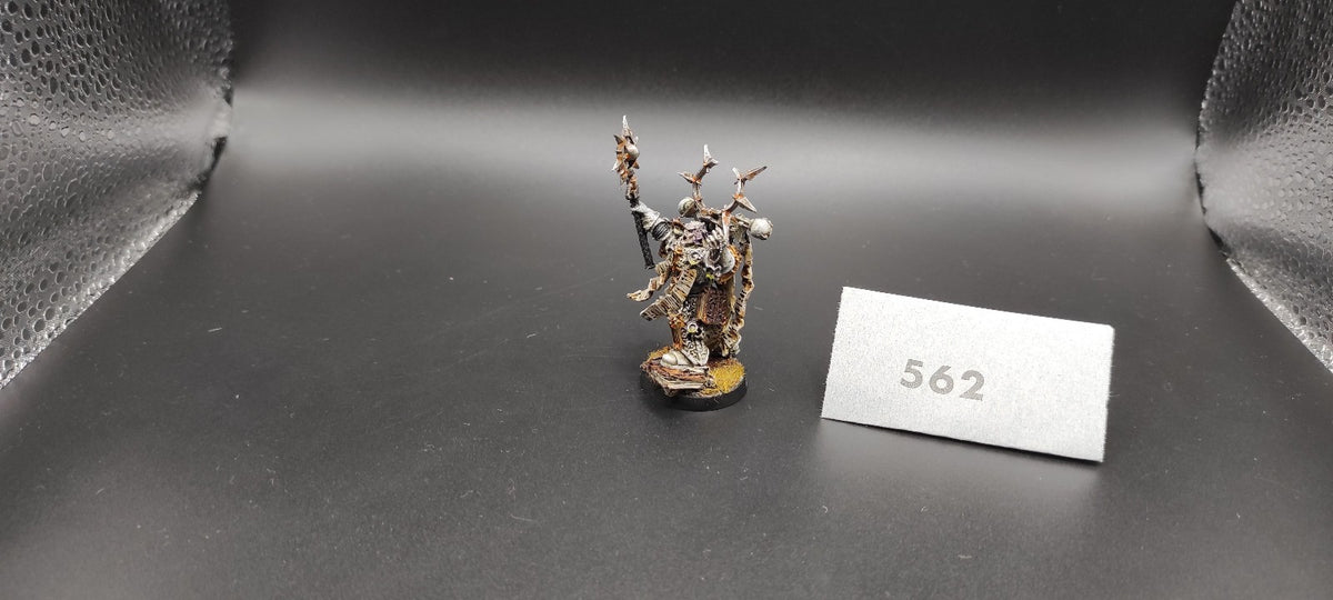 (1) Chaos Space Marines Dark Apostle Finecast Painted OOP Warhammer 40k -1290-