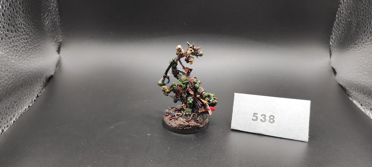 (1) Ork Weirdboy FINECAST Warhammer 40k -2500-