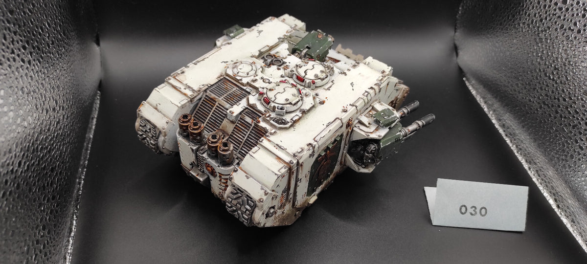 (1) Space Marine Land Raider Painted 30k DG Warhammer 40k -2222-