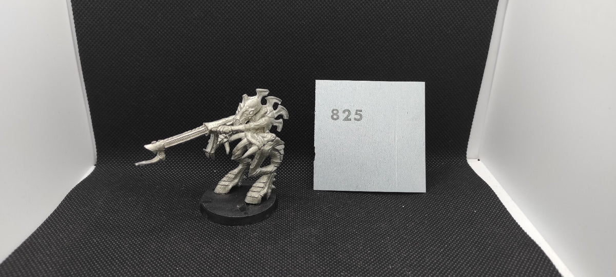(1) Tyranids OOP Metal Warrior Warhammer 40k -1695-