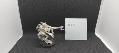(1) Tyranids OOP Metal Warrior Warhammer 40k -1695-