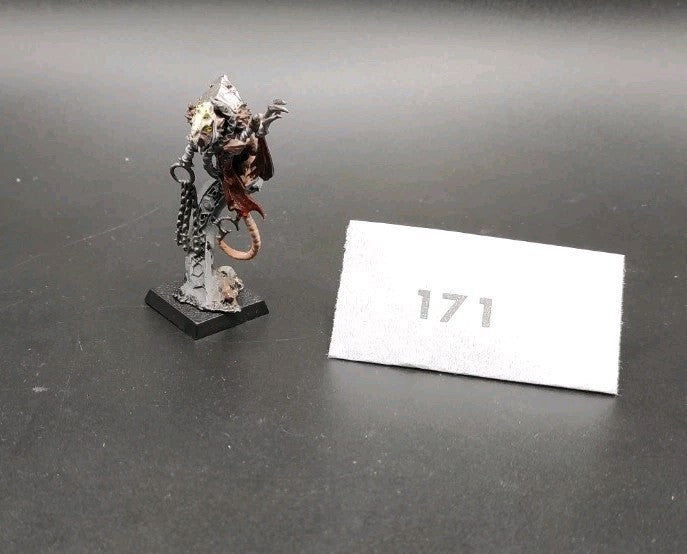 (1) Skaven Tretch Craventail Metal RARE Warhammer Fantasy Miniatures -2193-