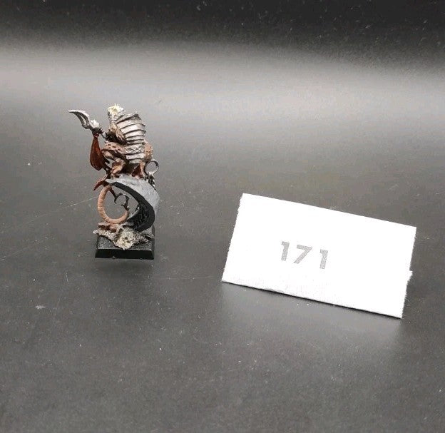 (1) Skaven Tretch Craventail Metal RARE Warhammer Fantasy Miniatures -2193-