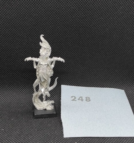 (1) Wood Elves Hero Mage Spellsinger OOP Metal Warhammer Fantasy Miniatures -1935-