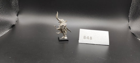 (1) Wood Elves Lord with Bow and Hawk Horns METAL Warhammer Fantasy Miniatures -2055-