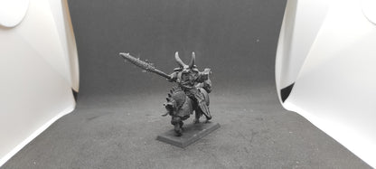 (1) Chaos Lord Knight Champion METAL OOP 4th Ed Warriors of Chaos Warhammer Fantasy Miniatures -1054-