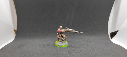 (1) Empire Master Engeneer Hochland Long Rifle Hendgun Metal Warhammer Fantasy Miniatures -2051-