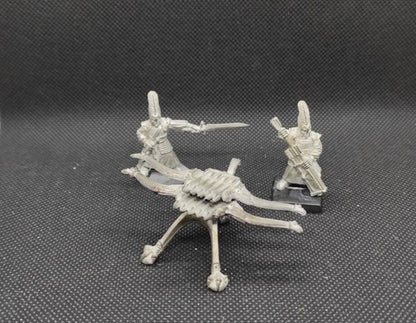 (1) High Elves Reapeter Bolt Thrower Metal OOP Warhammer Fantasy Miniatures -1950-