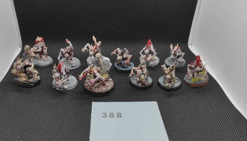 (12) Vampire Counts Undead Ghouls Plastic Warhammer Fantasy Miniatures -2232-